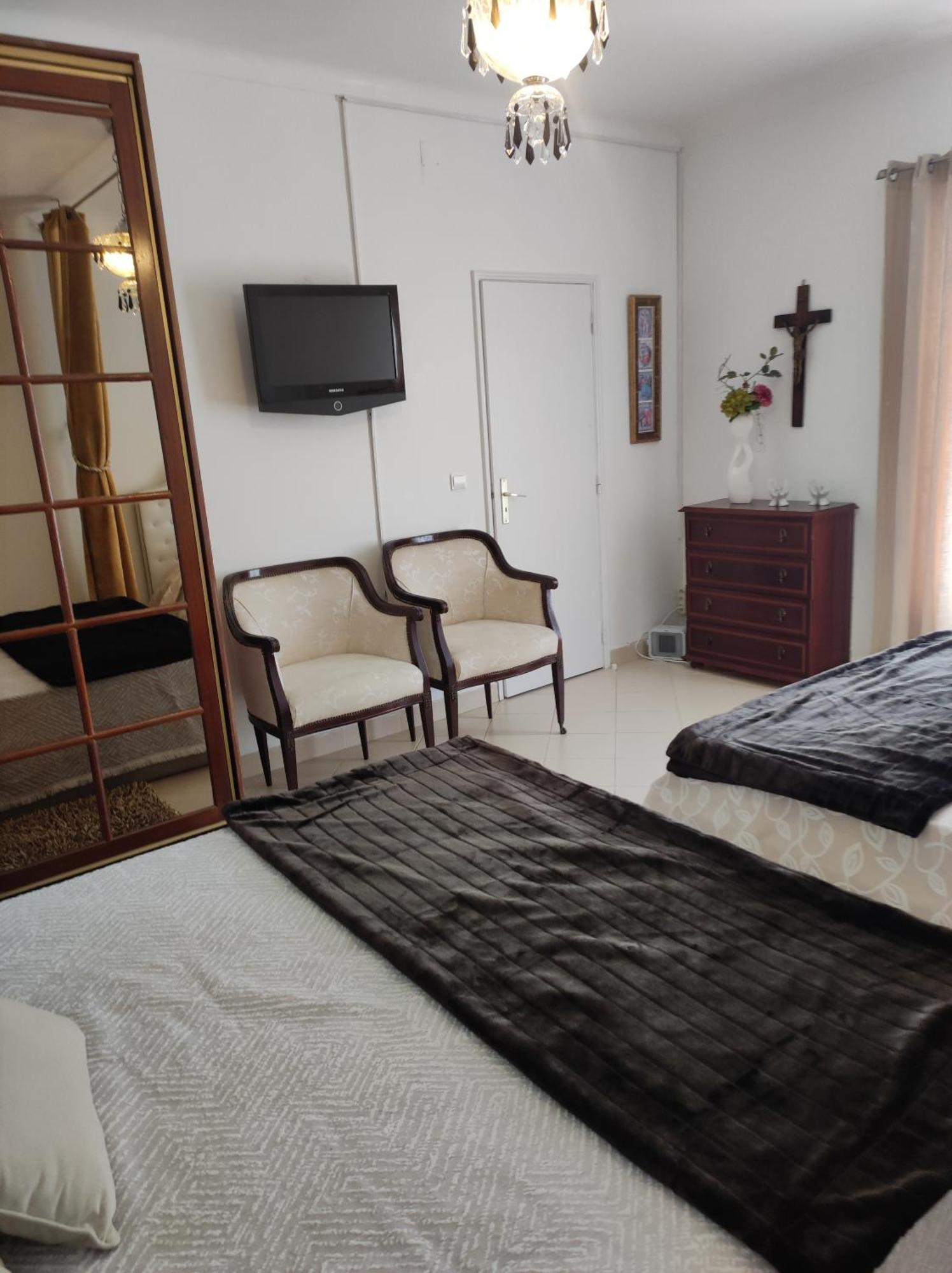 Comfort Beach House Назаре Екстериор снимка